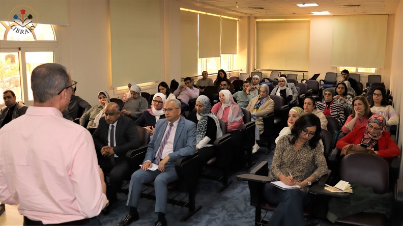 Publish or Perish Navigating the challenges of academic publishing5.JPG