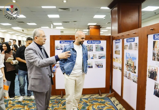 جلسة ثقافية مميزة مع الكاتب والسيناريست أحمد مراد في مكتبة الجامعة البريطانية في مصر، بإدارة الدكتورة غادة لبيب10